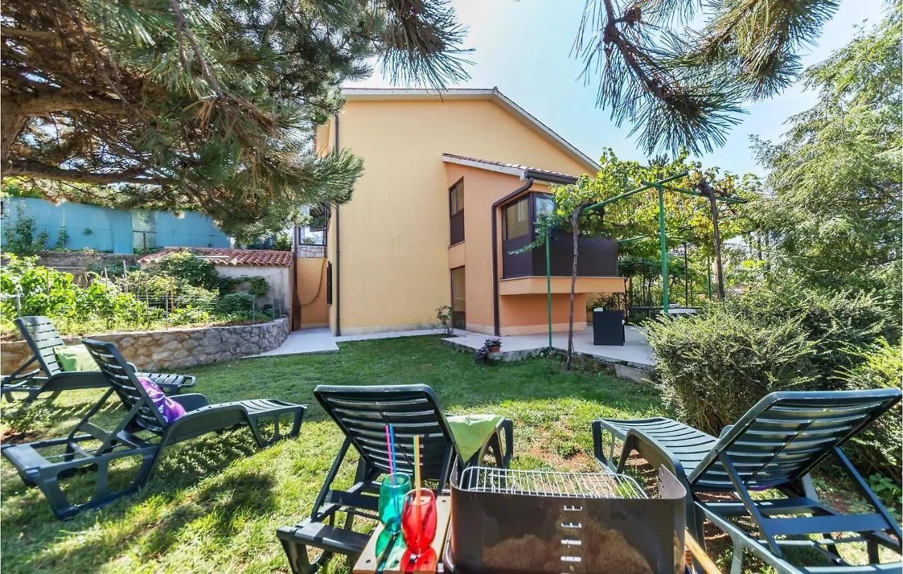 Amazing Apartment In Labin With Wifi