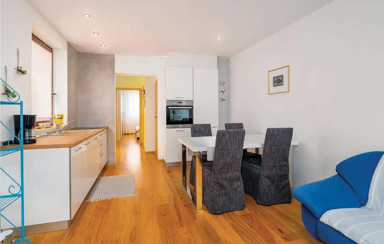 Amazing Apartment In Labin With Wifi